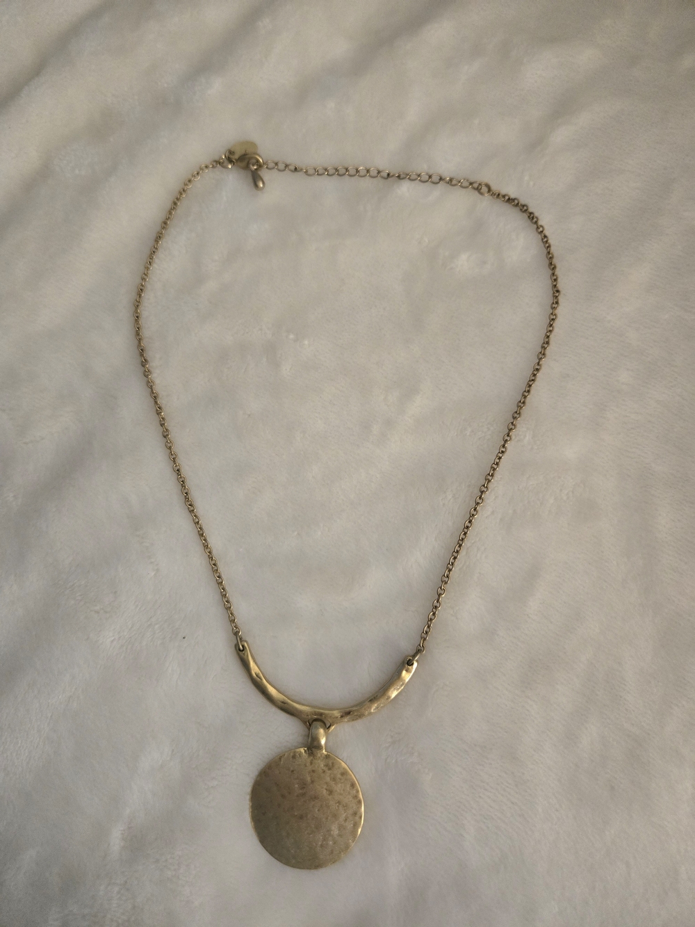 Lia Sophia Gold Circle Pendant Necklace - Classic Gold-Tone Women’s Jewelry